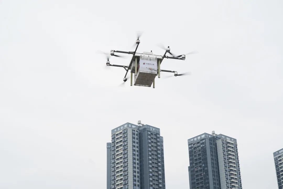 豐翼無人機成功首飛深圳市首條黃金珠寶低空運輸航線！